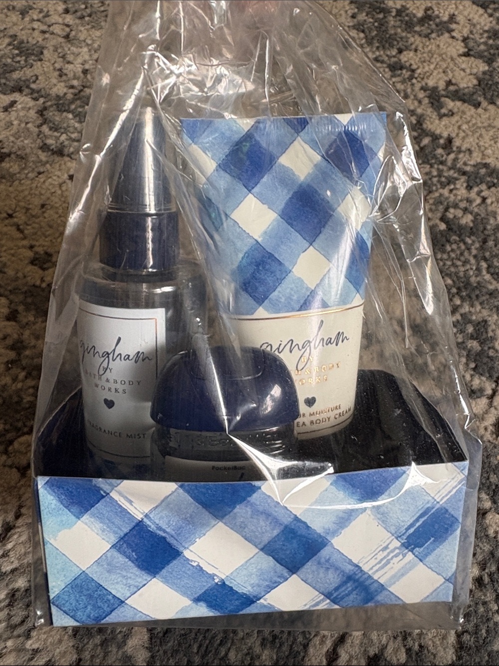 Bath & Body Works Blue Gingham Gift Set